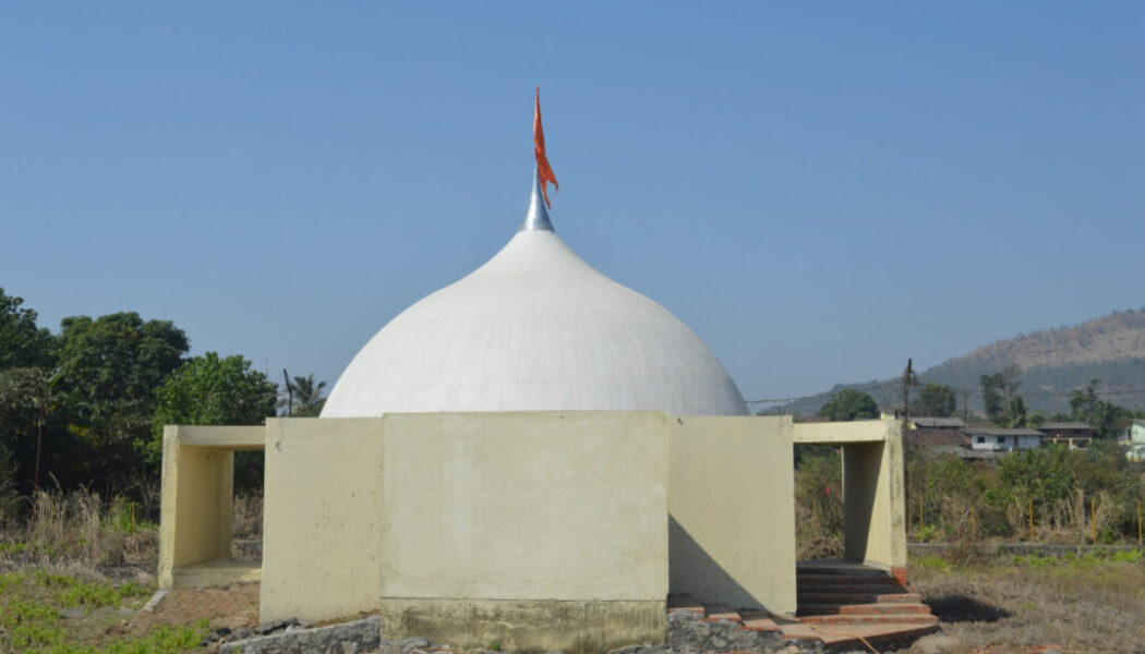 meditation-hall-kandroli-park-outside
